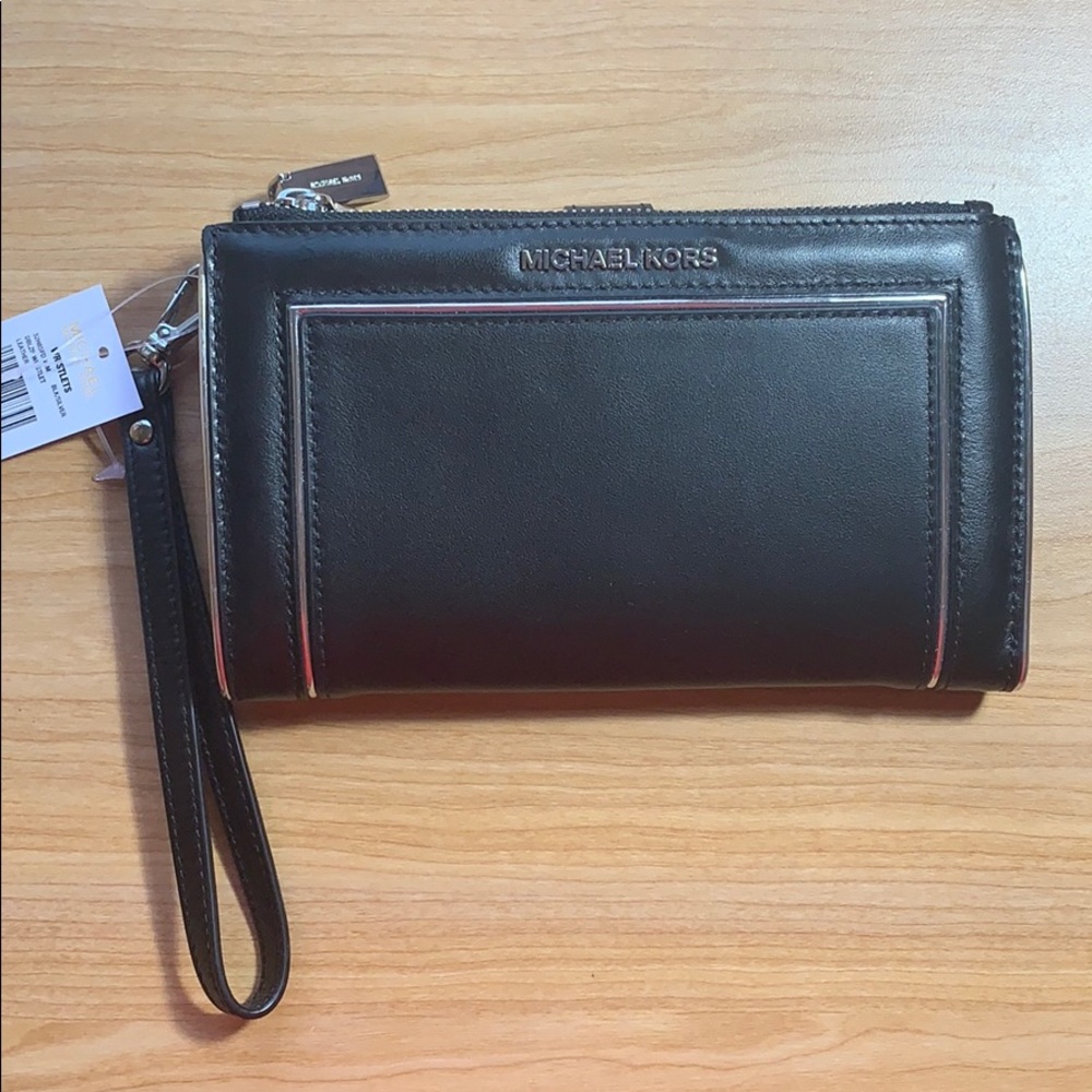 Michael Kors Wrislet/Wallet (with phone-holder)